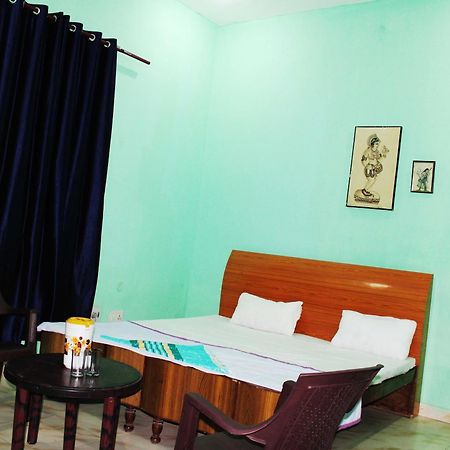 Hotel O Gracious Inn Lucknow Exteriör bild